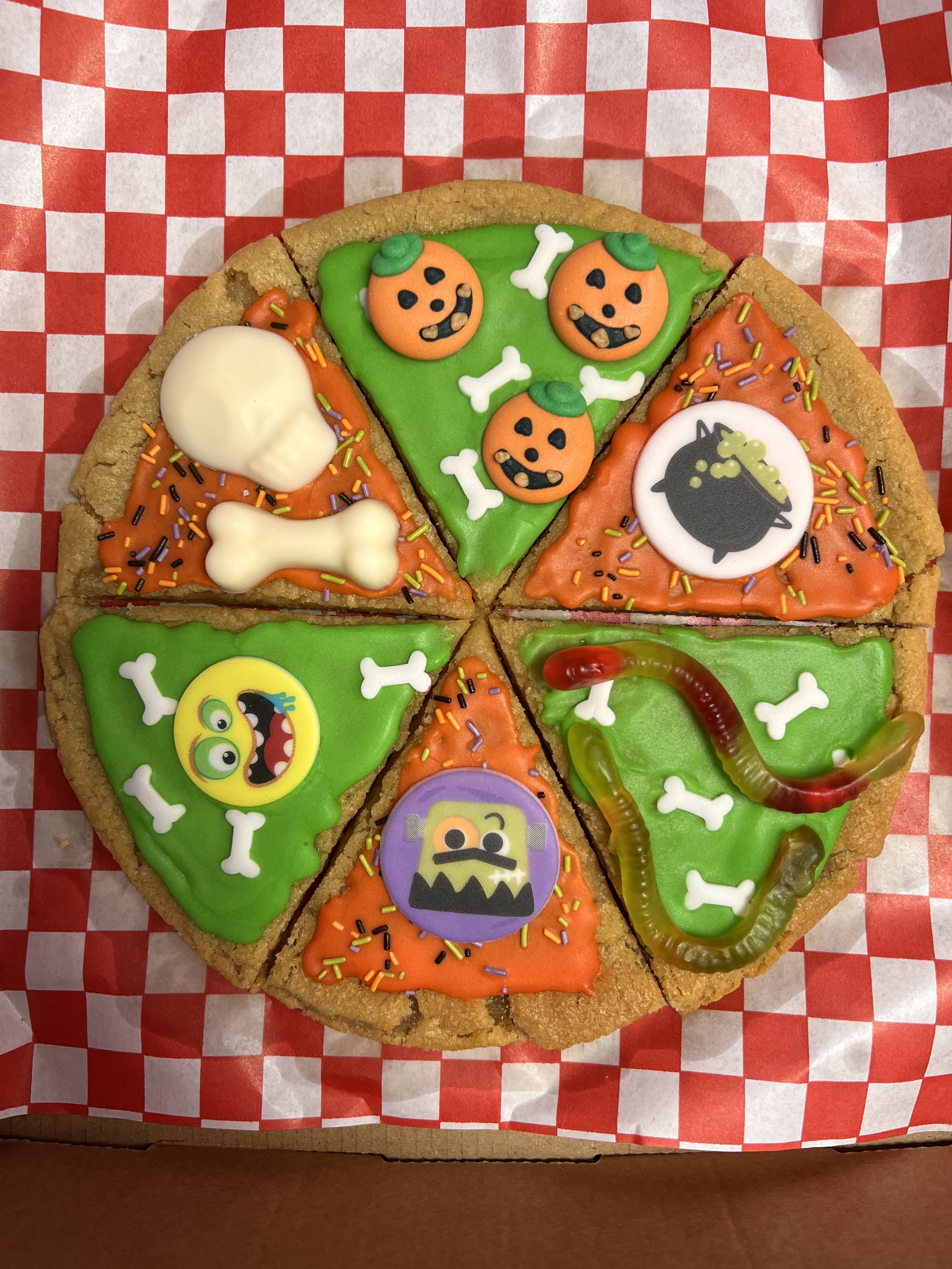 hocuspocuspizza.jpg